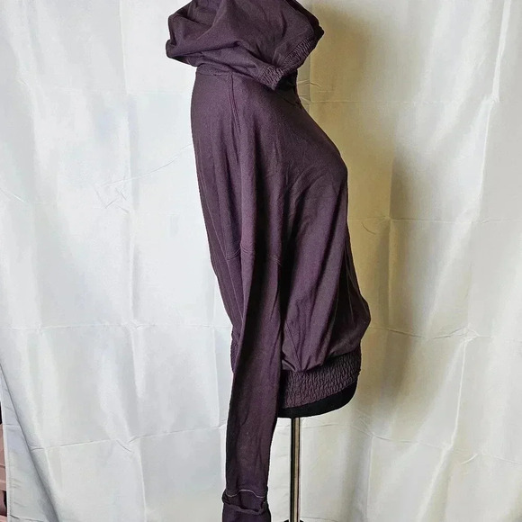 Lululemon Lead The Pack Pullover Purple Hoodie With Thumbholes Sz 4 - Picture 4 of 12